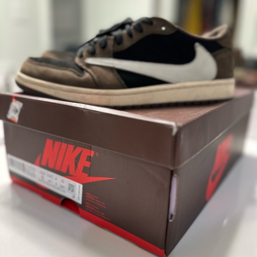 Travis Scott Low J1